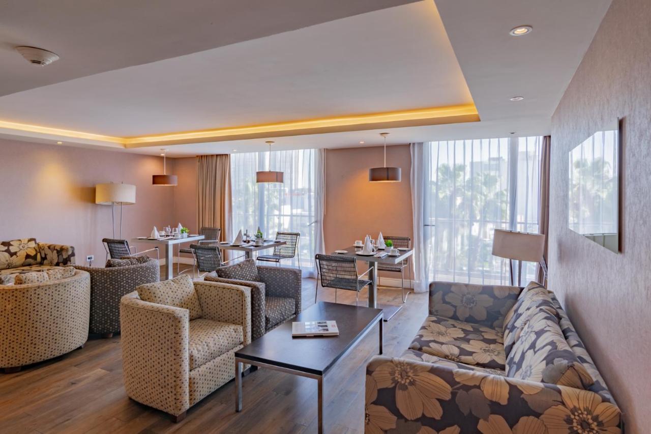 Hotel Lucerna Tijuana Esterno foto