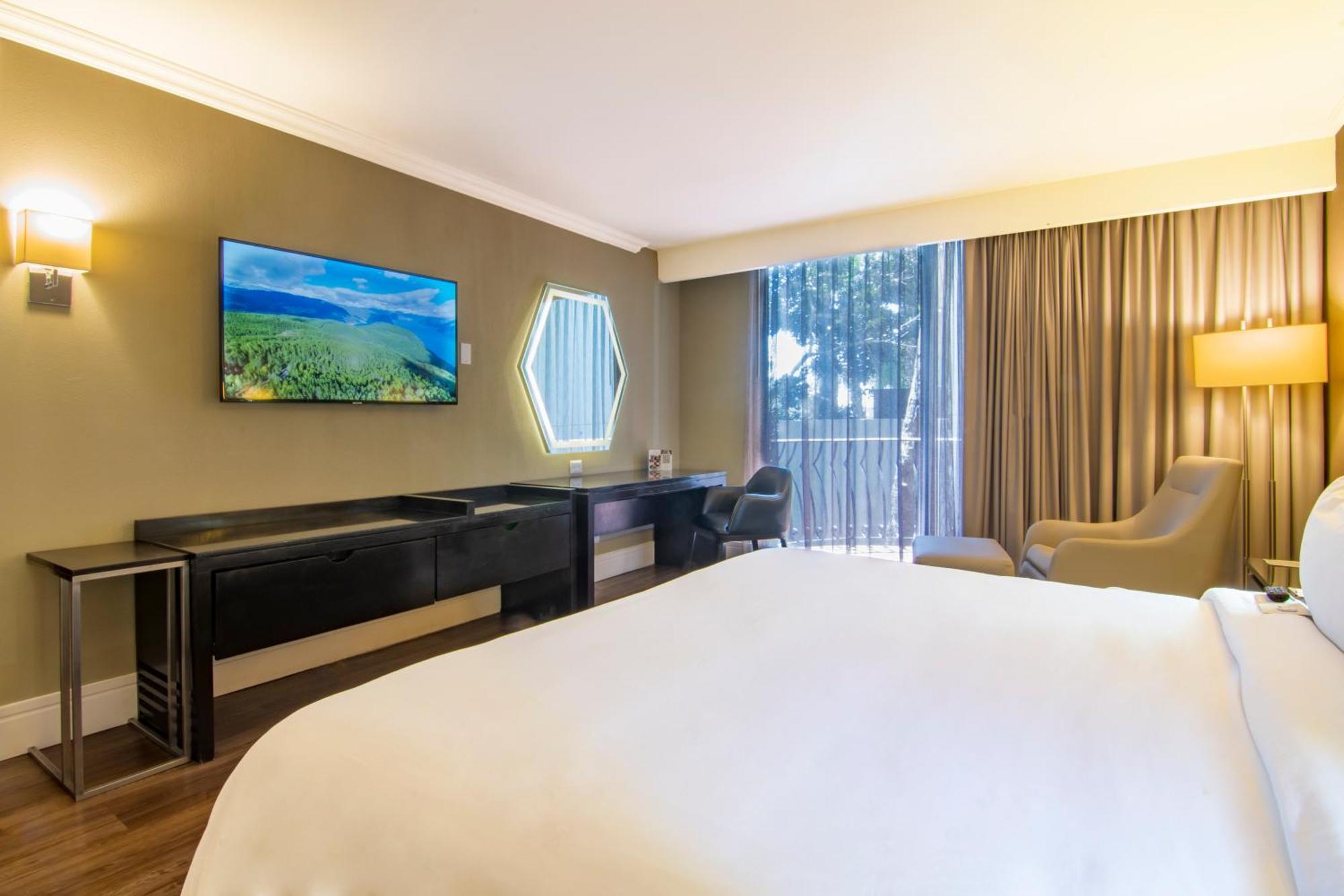 Hotel Lucerna Tijuana Esterno foto
