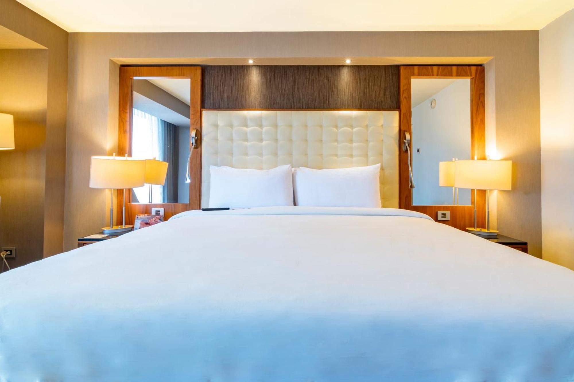 Hotel Lucerna Tijuana Esterno foto